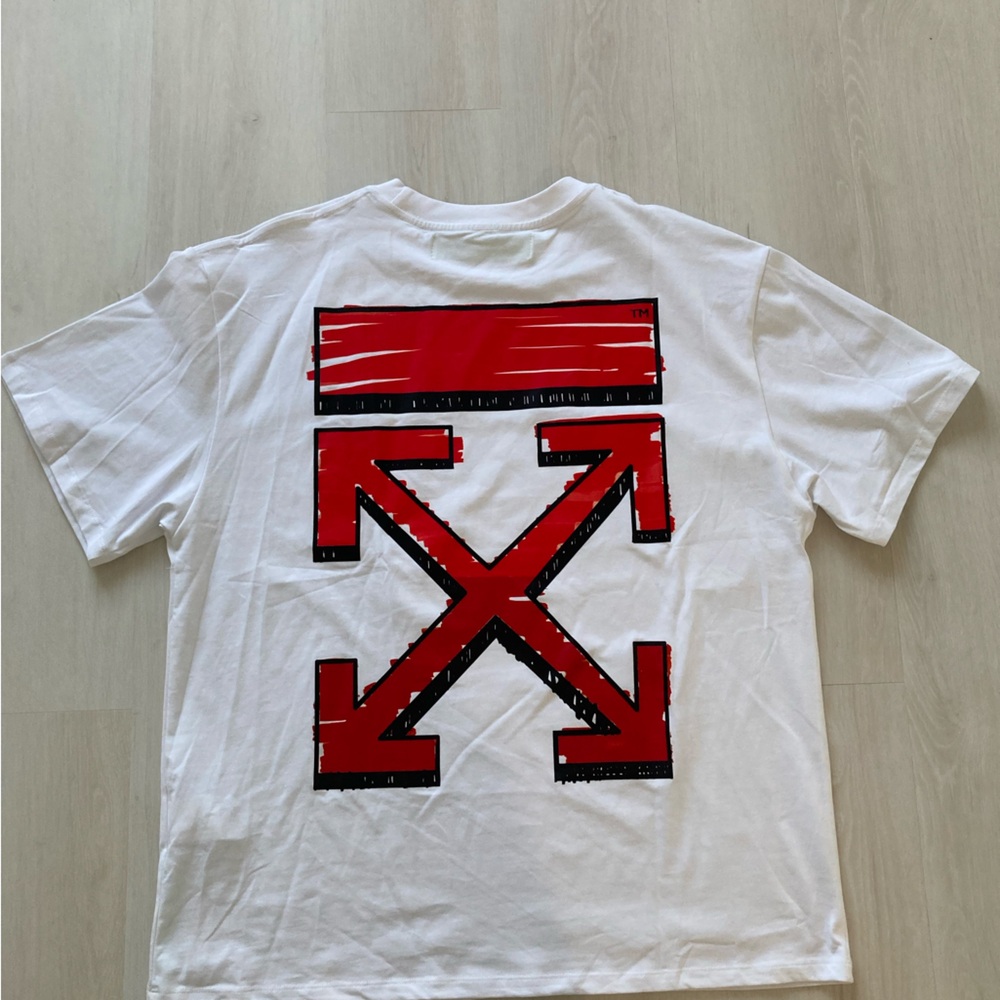 Off white black red arrow